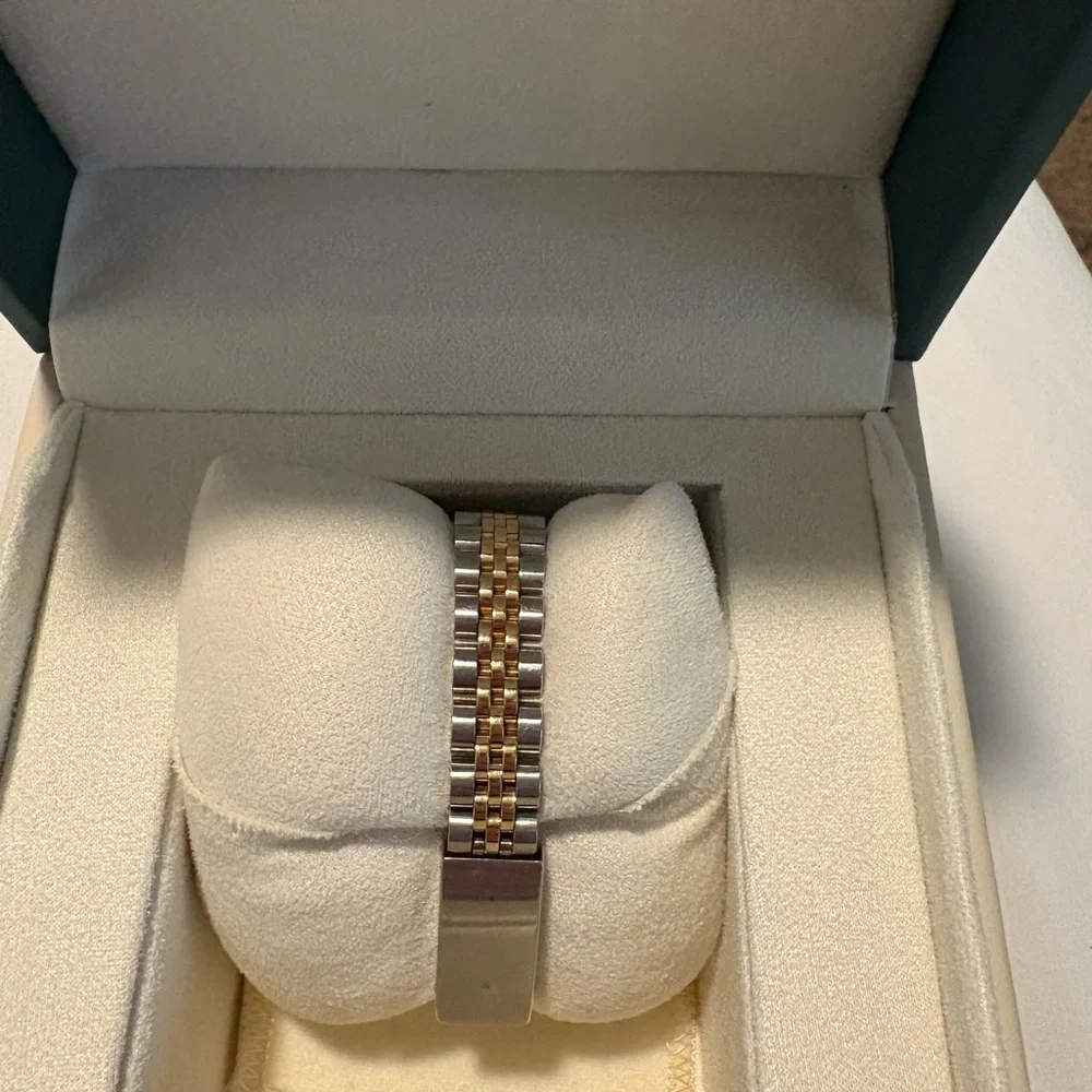 Rolex Datejust 26MM Jubilee TWO TONE - Picture 7 of 8